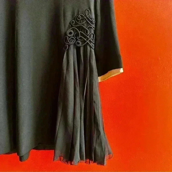 Vintage Jacques Fath Paris Neiman Marcus back and white silk dress size 12 - Picture 9 of 11